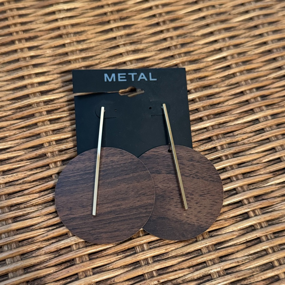 Kohl's Gold and Brown Circle Earrings